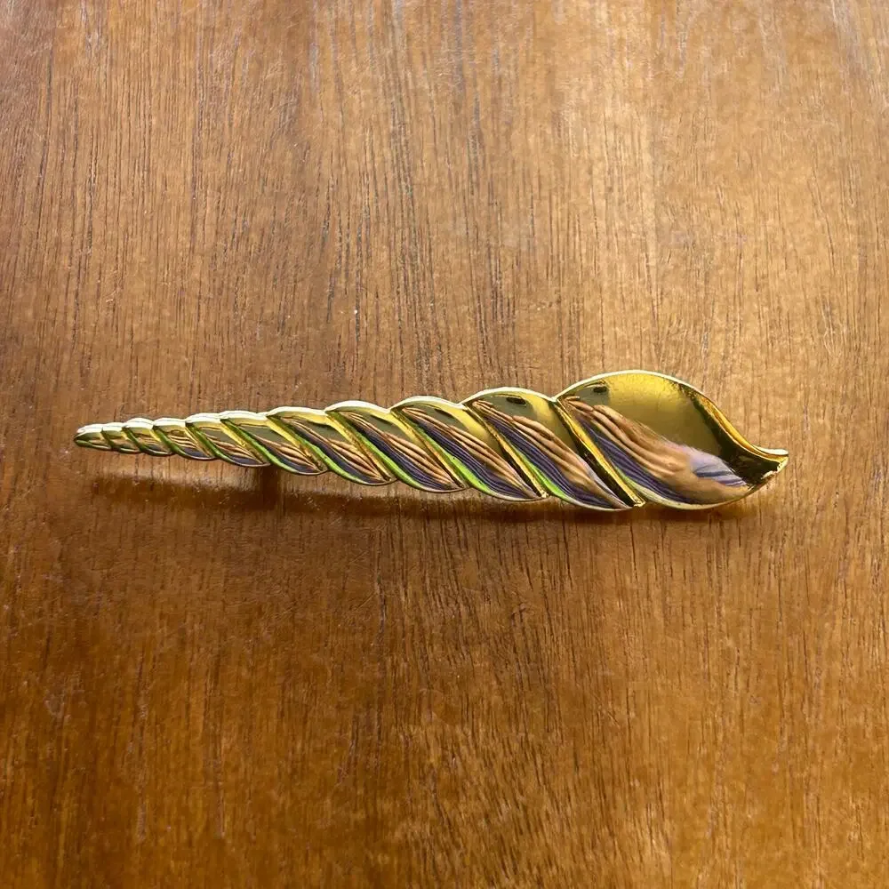 Vintage Gold Tone Tapered Shell Brooch | Sculptural Spiral Sea Snail Pin